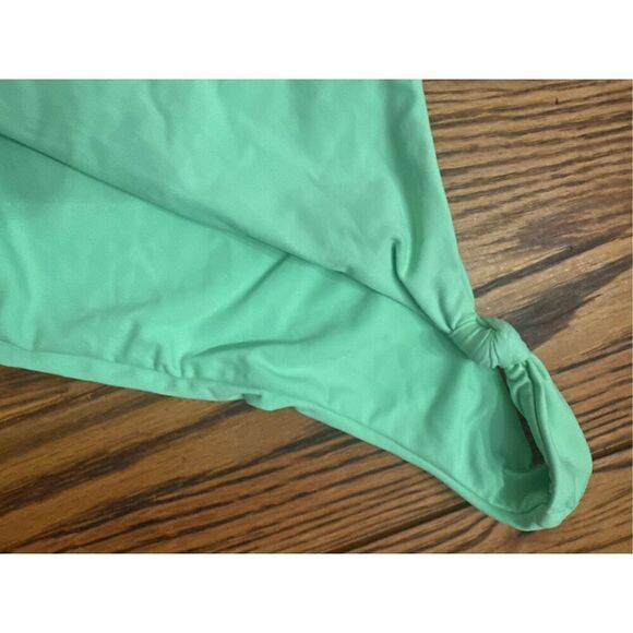 Dippin daisys green knit bikini bottoms size Large - Picture 4 of 4